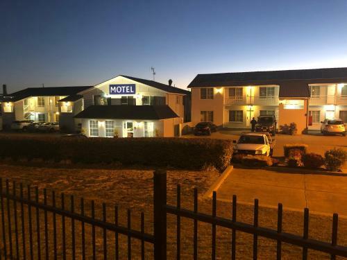 Best Western Coachman's Inn Motel