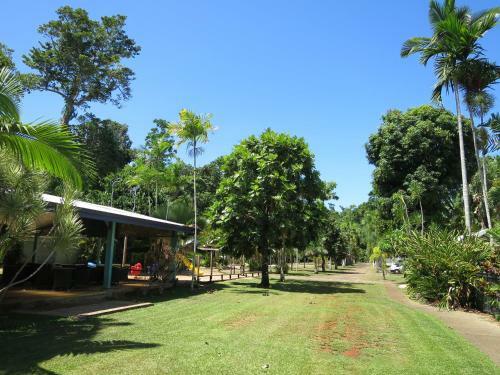 Mission Beach Hideaway Holiday Village