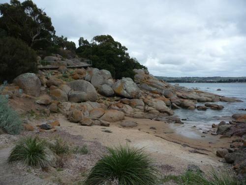 Hostal Yelki By The Sea B&B