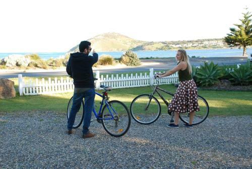 Hostal Yelki By The Sea B&B