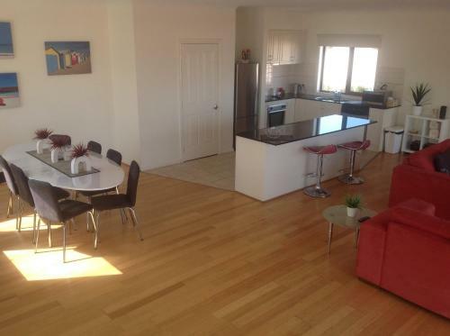 Townhouse Chapel Street