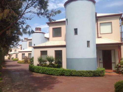 Townhouse Chapel Street