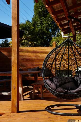 Mountin Hut - Central Bright