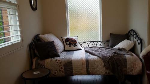 Winston Cottage