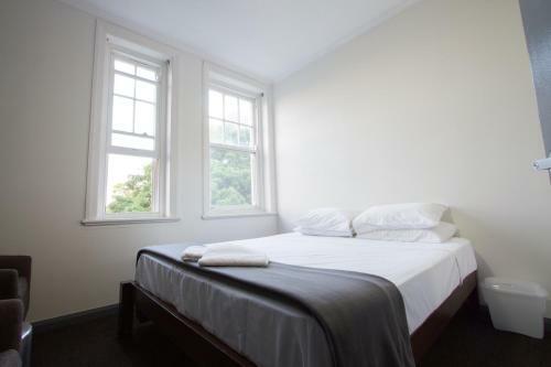 The Crown & Anchor Hotel