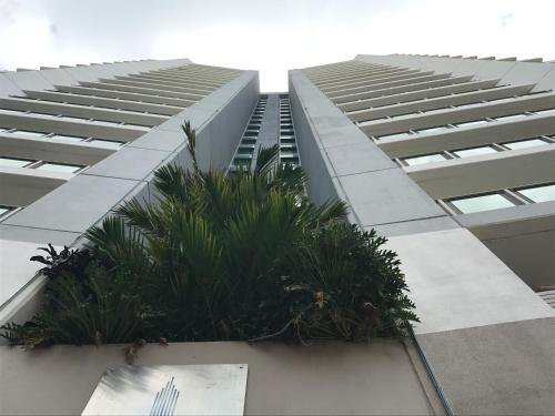 Apartamentos Skytower Central