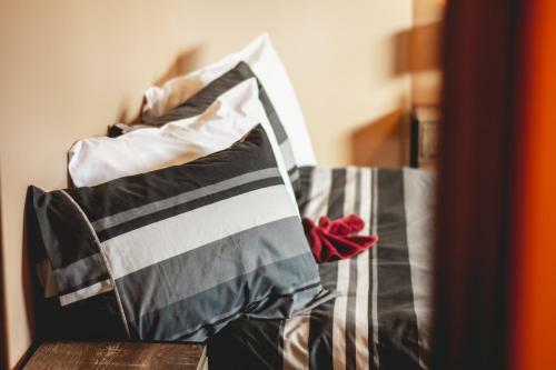 Yot Spot Apartments