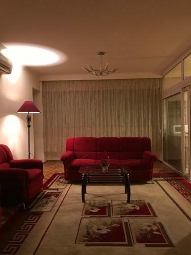 Flame Towers View Apartment