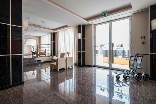 Hotel Ibis Styles Iu Luanda Viana
