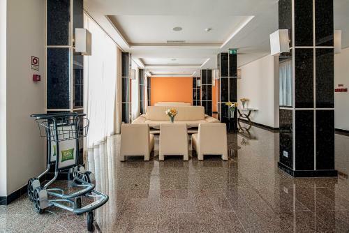 Hotel Ibis Styles Iu Luanda Viana