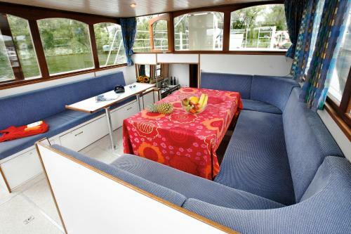 Kuhnle-tours Citymarina