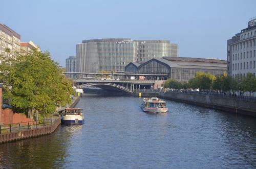 Kuhnle-tours Citymarina
