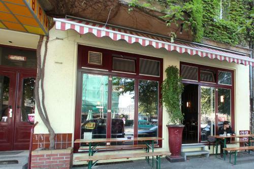 Die Fabrik - Baxpax Hotel