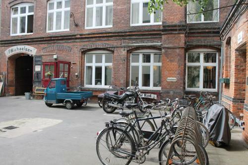 Die Fabrik - Baxpax Hotel