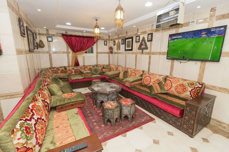 Wazan Hotel