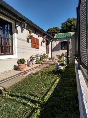 Caba�a Aparts Laguna Limpia