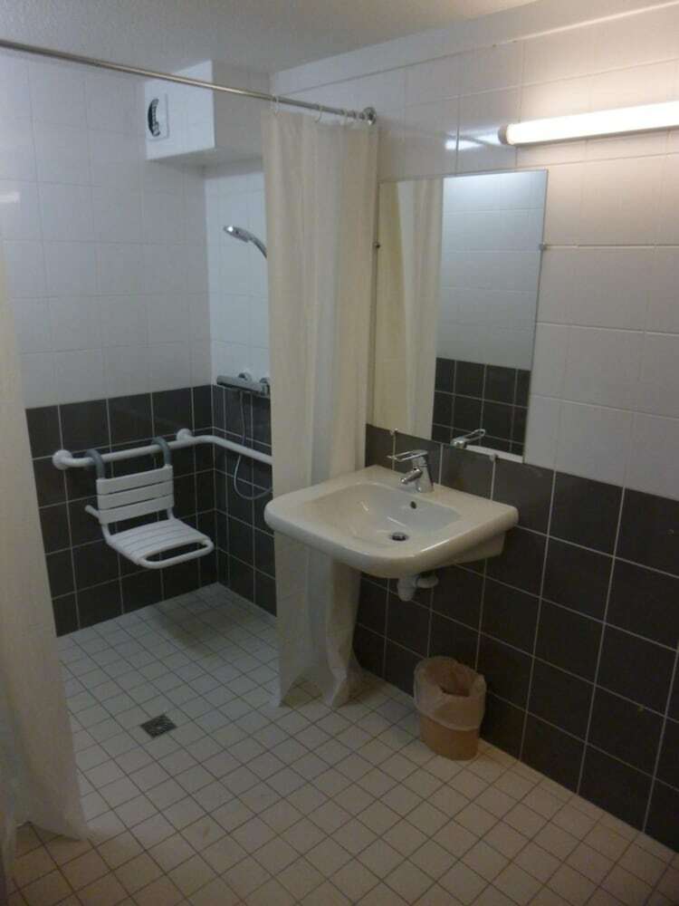 Hotel Campanile Mayenne