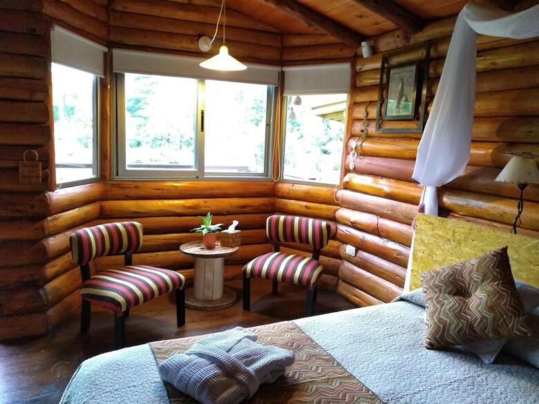 Hotel Pualy Resort & Spa, Escobar