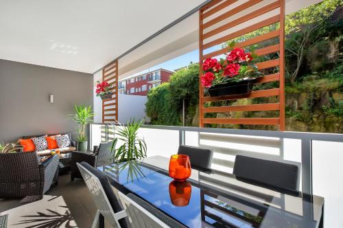 Balmain Rozelle Luxury 2 Bed Self Contained Apartment (105lil)