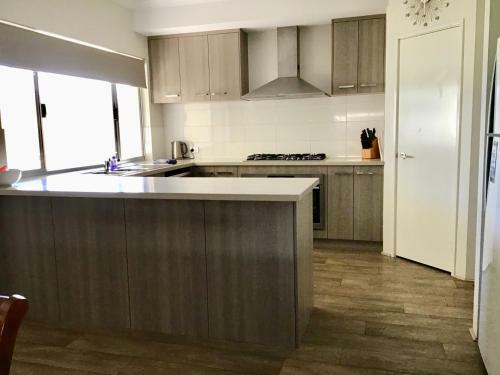 Beachwood House - Broadwater