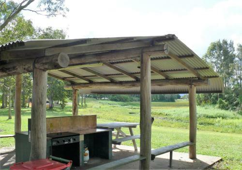 Lismore Lake Holiday Park
