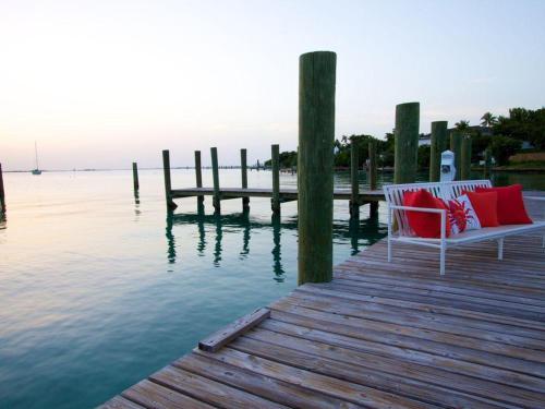 The Hideaway In Harbour Island!