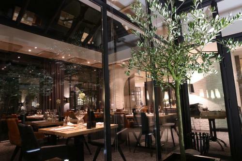 Ariane Hotel