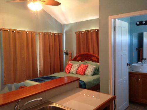 Hotel Tilt-ta-dock Resort Belize