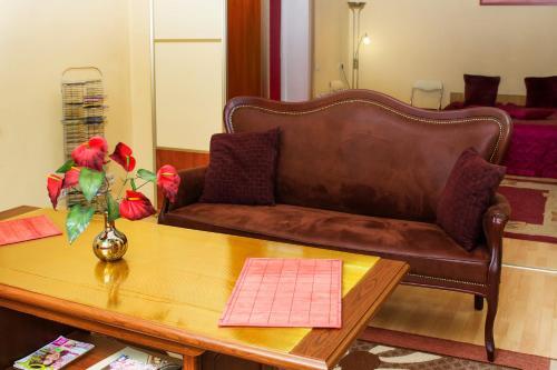 Apartment On Kommunisticheskaya 32