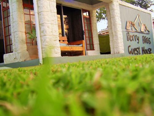 Hostal Berry Bliss Guest House