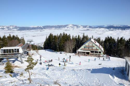 Hotel Adria Ski