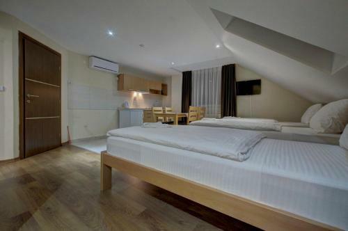Motel Tihe Noci