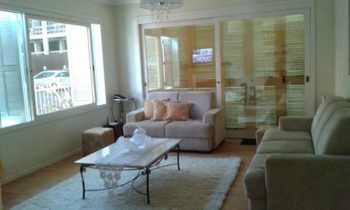 Casa Rua Padre Carmene