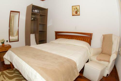 Hostal Pousada Turmalinas
