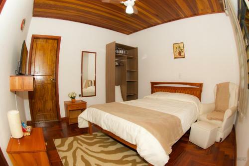 Hostal Pousada Turmalinas