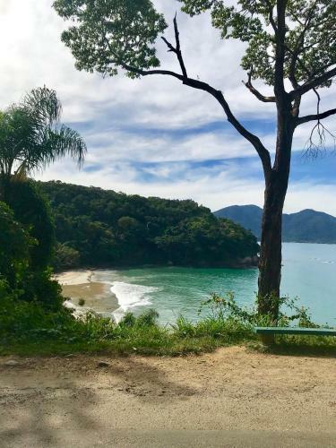 Sobrado E Casa Em Ubatuba