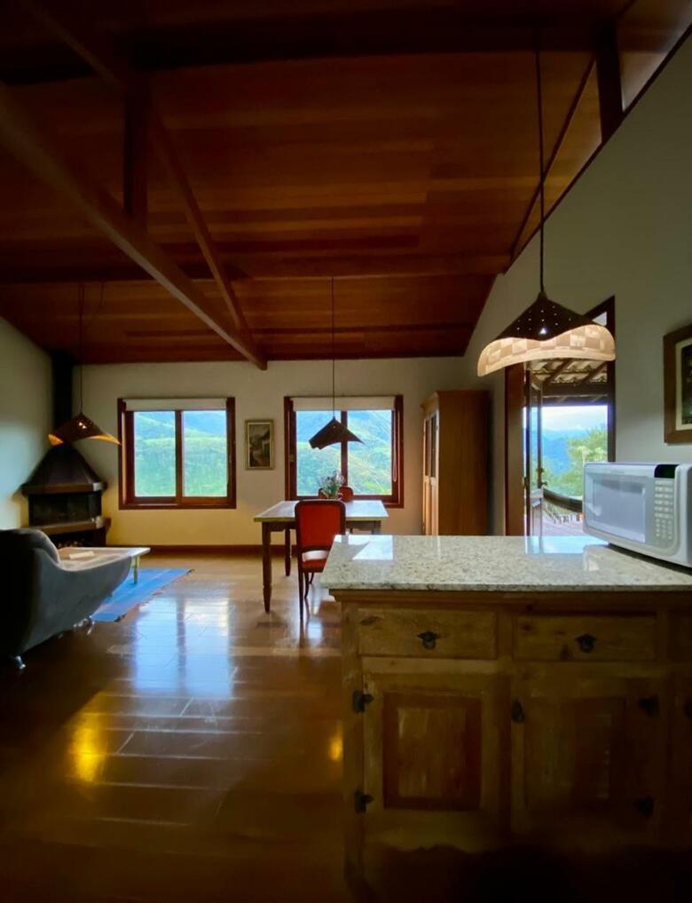 Hostal Pousada Varandas Da Mantiqueira