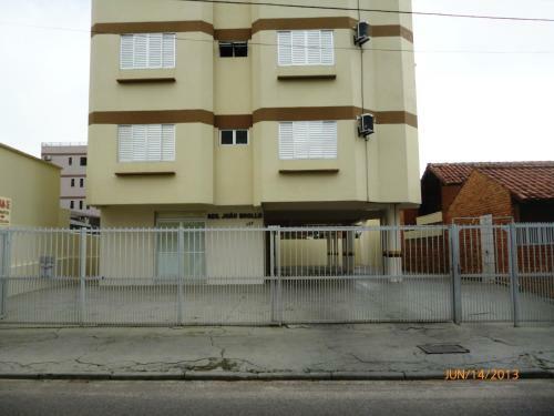 Apartamento Residencial Jo�o Brollo