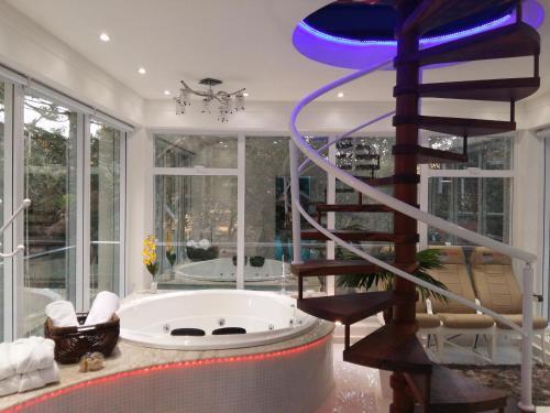 Hostal Vivie Pousada