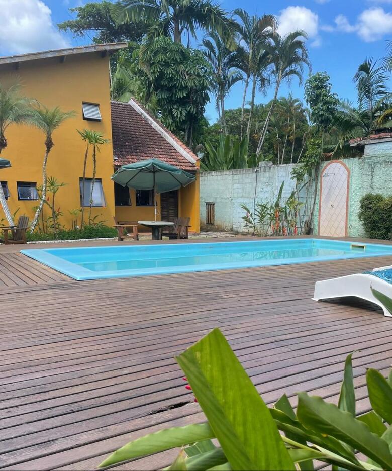 Chal�s �gua De Coco