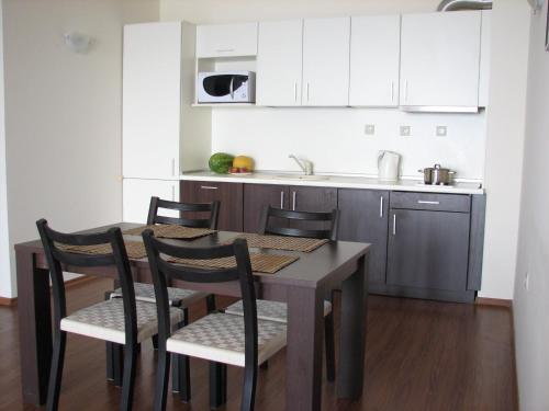 Apartamentos Sea View Rental Front Beach