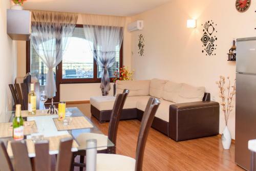 Apartamentos Sea View Rental Front Beach