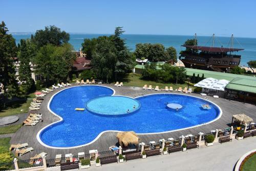 Apartamentos Sea View Rental Front Beach