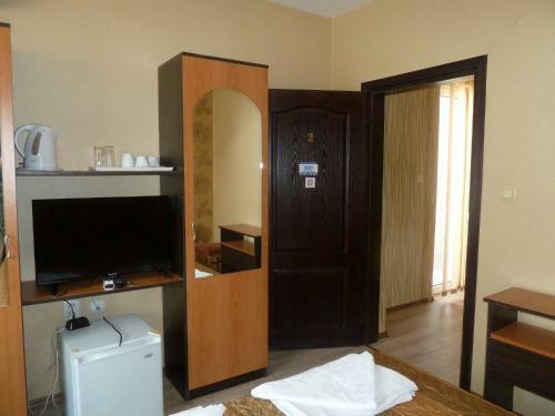 Hostal Tarnovski Dom Guest Rooms