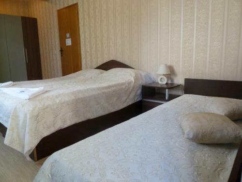 Hostal Tarnovski Dom Guest Rooms