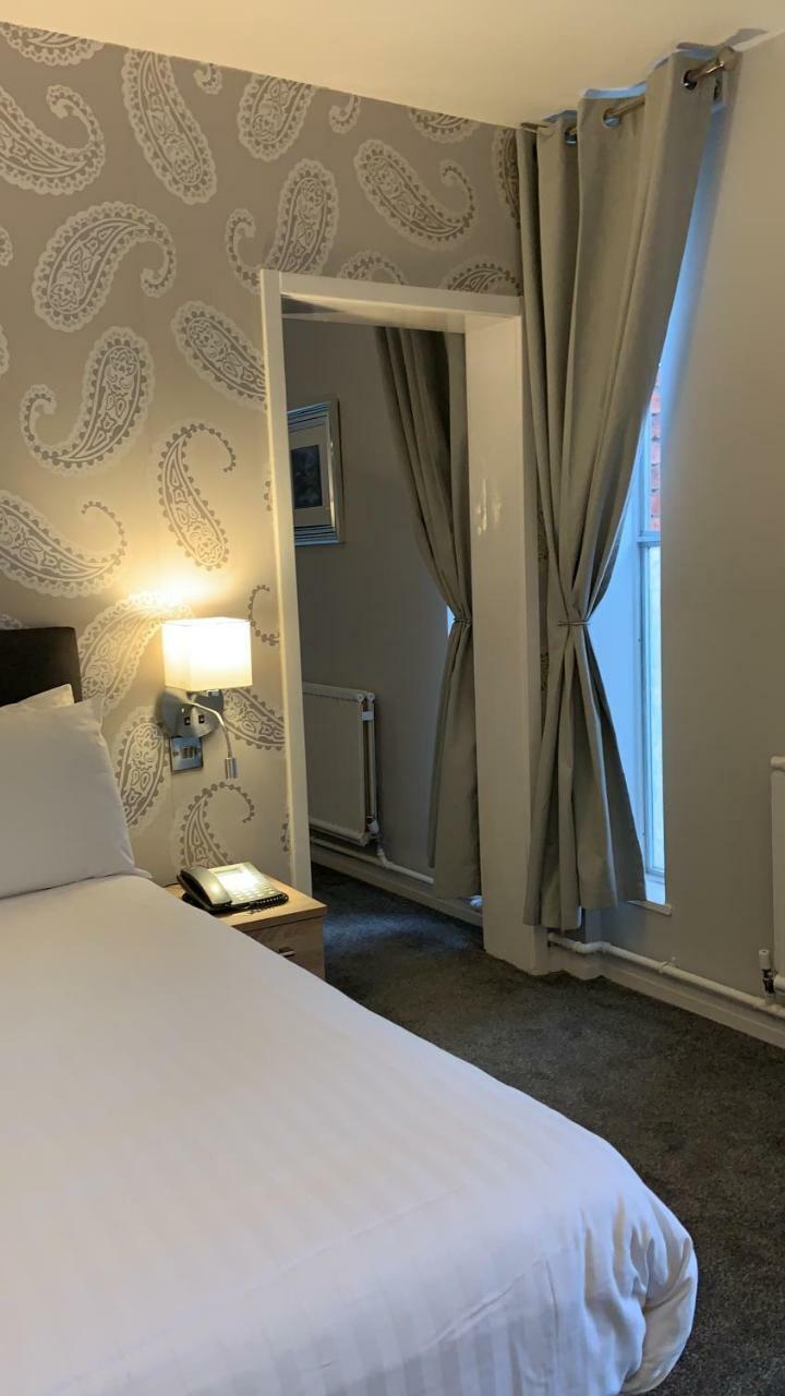 Hotel St James