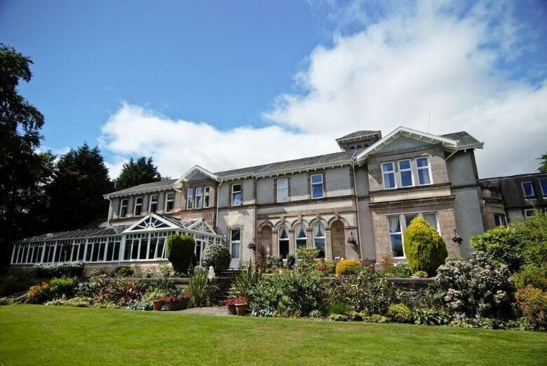 Rosslea Hall Hotel