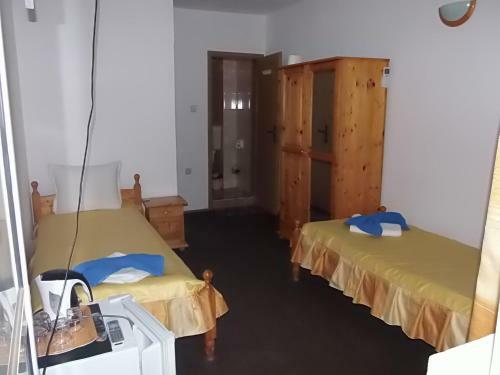 Hostal Zlatna Kotva - Andi