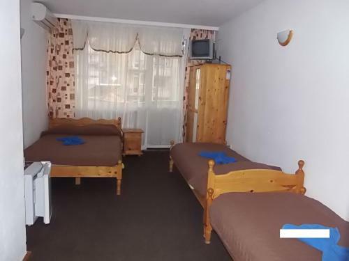 Hostal Zlatna Kotva - Andi