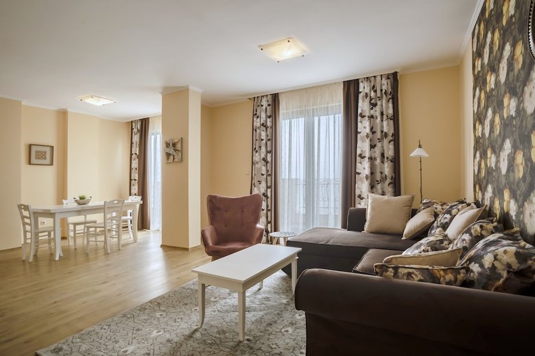 Gardenia Beach Palace Aparthotel